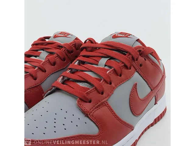 Paar sneakers, maat 41 nike, dunk low retro - dd1391-002 - afbeelding 4 van  10