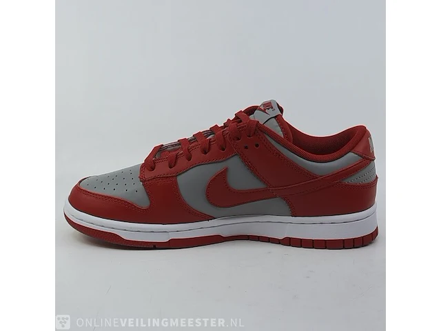 Paar sneakers, maat 41 nike, dunk low retro - dd1391-002 - afbeelding 6 van  10