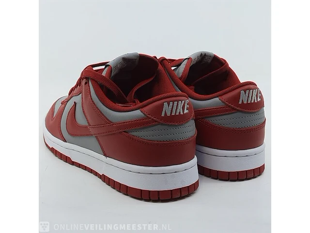 Paar sneakers, maat 41 nike, dunk low retro - dd1391-002 - afbeelding 7 van  10