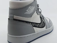 Paar sneakers, maat 41 nike, jordan 1 retro high dior cn8607-002 - afbeelding 5 van  28