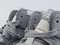 Paar sneakers, maat 41 nike, jordan 1 retro high dior cn8607-002 - afbeelding 24 van  28