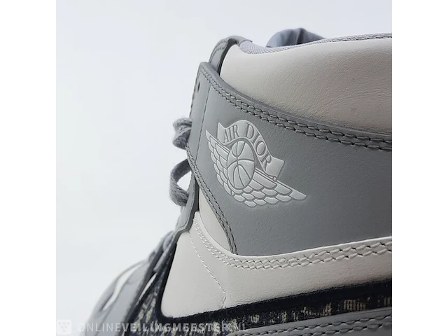 Paar sneakers, maat 41 nike, jordan 1 retro high dior cn8607-002 - afbeelding 27 van  28