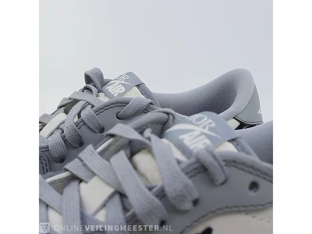 Paar sneakers, maat 41 nike, jordan 1 retro low dior cn8608-002 - afbeelding 27 van  31