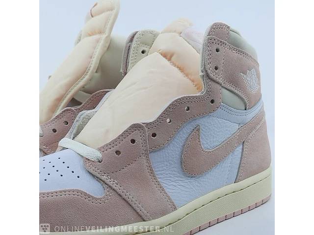 Paar sneakers, maat 41 nike, wmns air jordan 1 retro hi og fd2596-600 - afbeelding 6 van  12