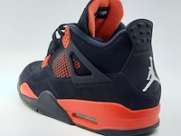 Paar sneakers, maat 42 1/2 air jordan, air jordan 4 retro ct852-016 - afbeelding 9 van  24