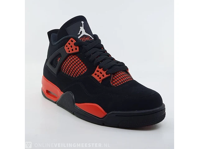 Paar sneakers, maat 42 1/2 air jordan, air jordan 4 retro ct852-016 - afbeelding 13 van  24