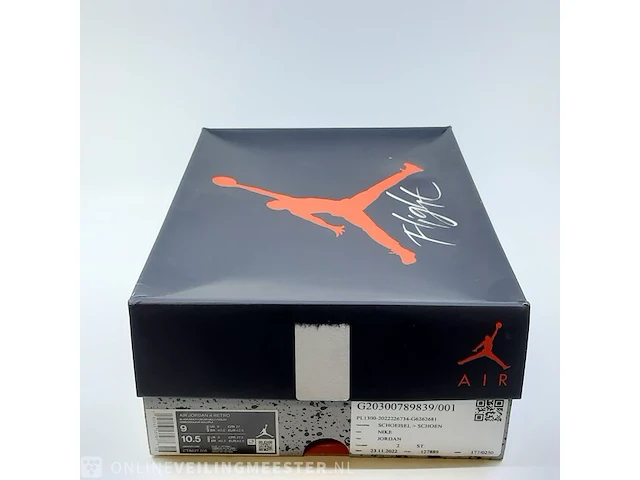 Paar sneakers, maat 42 1/2 air jordan, air jordan 4 retro ct852-016 - afbeelding 17 van  24