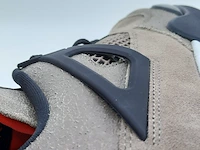 Paar sneakers, maat 42 1/2 air jordan, air jordan 4 retro db0732-200 - afbeelding 3 van  25