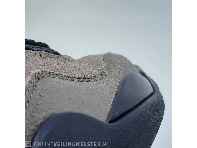 Paar sneakers, maat 42 1/2 air jordan, air jordan 4 retro db0732-200 - afbeelding 17 van  25
