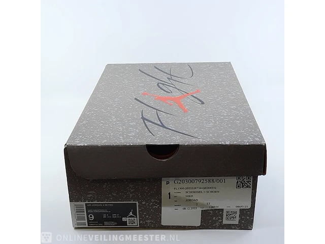 Paar sneakers, maat 42 1/2 air jordan, air jordan 4 retro db0732-200 - afbeelding 18 van  25