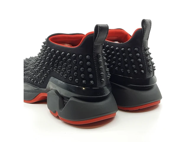Paar sneakers, maat 42 1/2, christian louboutin - afbeelding 7 van  11