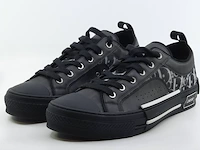 Paar sneakers, maat 42 1/2 dior, ls 09 22 - afbeelding 1 van  10