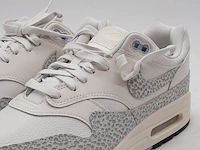 Paar sneakers, maat 42 1/2, nike, air max 1 fb5059-100 - afbeelding 4 van  10