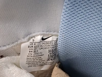 Paar sneakers, maat 42 1/2 nike, hj9071-100 - afbeelding 7 van  7