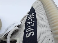 Paar sneakers, maat 42 2/3 adidas, yeezy boost 350 v2 hp7870 - afbeelding 9 van  10