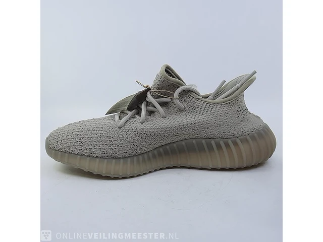 Paar sneakers, maat 42 adidas, yeezy boost 350 v2 hp7870 - afbeelding 5 van  9