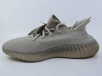 Paar sneakers, maat 42 adidas, yeezy boost 350 v2 hp7870 - afbeelding 5 van  9