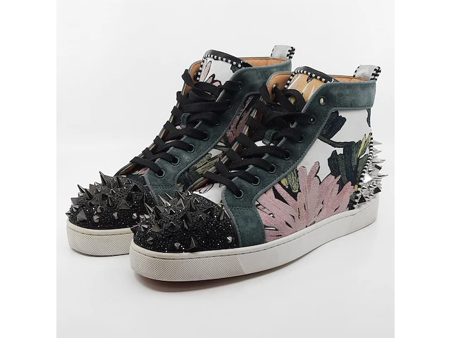 Paar sneakers, maat 42, christian louboutin - afbeelding 1 van  12