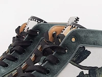 Paar sneakers, maat 42, christian louboutin - afbeelding 7 van  12