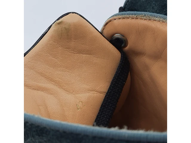 Paar sneakers, maat 42, christian louboutin - afbeelding 12 van  12
