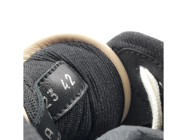 Paar sneakers, maat 42, dior, fa 09 23 b57 - afbeelding 9 van  10