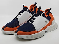 Paar sneakers, maat 42, hermès - afbeelding 1 van  12