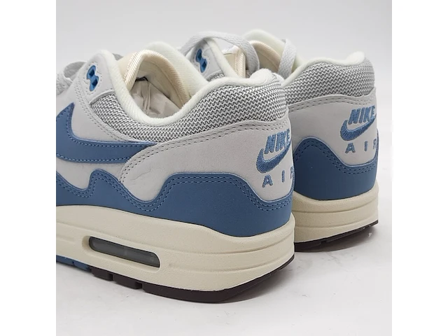Paar sneakers, maat 42, nike, air max 1 dh1348-004 - afbeelding 7 van  10