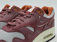 Paar sneakers, maat 42, nike, air max 1 do9549-001 - afbeelding 5 van  11
