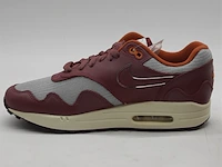 Paar sneakers, maat 42, nike, air max 1 do9549-001 - afbeelding 7 van  11