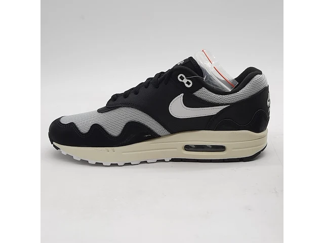 Paar sneakers, maat 42, nike, air max one dq0299-001 - afbeelding 6 van  10
