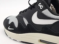 Paar sneakers, maat 42, nike, air max one dq0299-001 - afbeelding 8 van  10