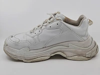 Paar sneakers, maat 43, balenciaga, triple s - afbeelding 6 van  10