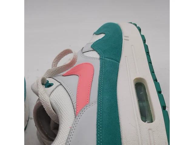 Paar sneakers, maat 43, nike, air max 1 ah8145-106 - afbeelding 2 van  12