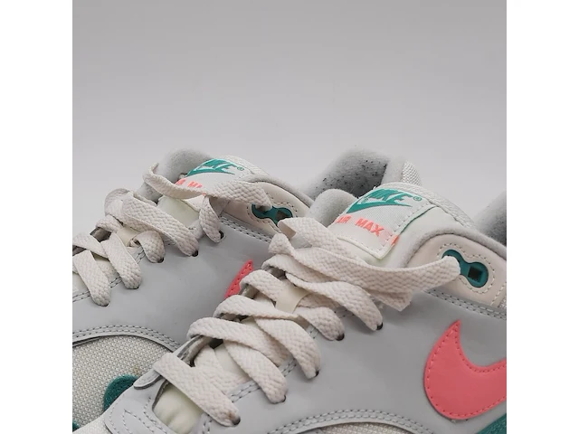 Paar sneakers, maat 43, nike, air max 1 ah8145-106 - afbeelding 7 van  12
