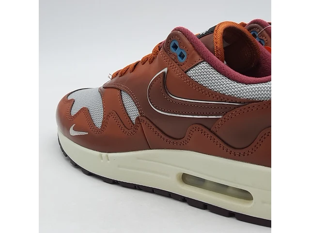 Paar sneakers, maat 43, nike, air max 1 do9549-200 - afbeelding 8 van  10
