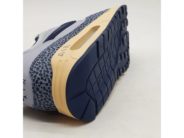 Paar sneakers, maat 43, nike, air max 1 dv7525-001 - afbeelding 10 van  10