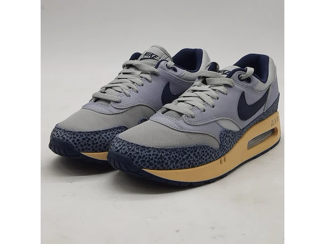 Paar sneakers, maat 43, nike, air max 1 dv7525-001 - afbeelding 1 van  10