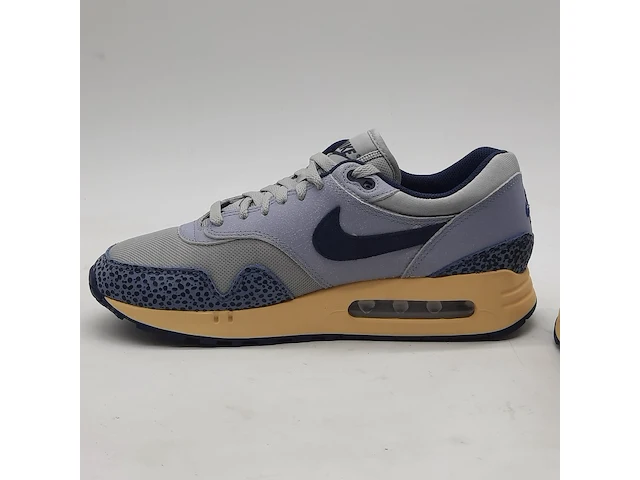 Paar sneakers, maat 43, nike, air max 1 dv7525-001 - afbeelding 6 van  10