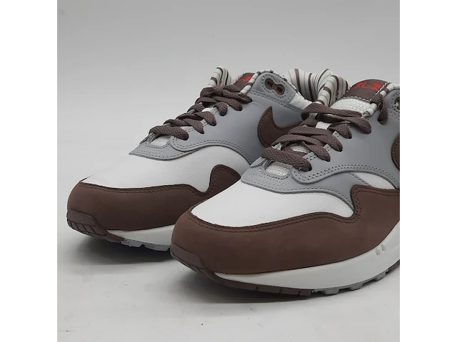 Paar sneakers, maat 43, nike, air max 1 fb8916-100 - afbeelding 3 van  10