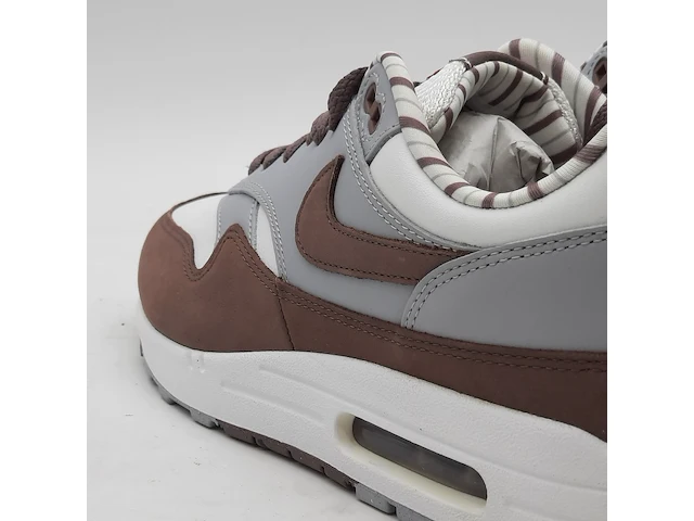 Paar sneakers, maat 43, nike, air max 1 fb8916-100 - afbeelding 8 van  10