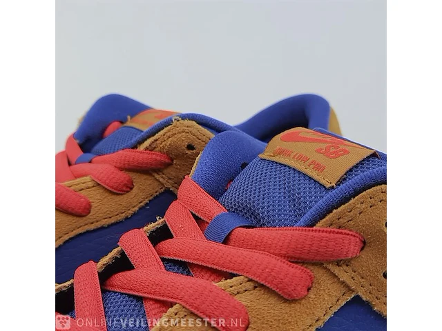 Paar sneakers, maat 44 1/2 nike, sb dunk low pro - bq6817-700 - afbeelding 5 van  10