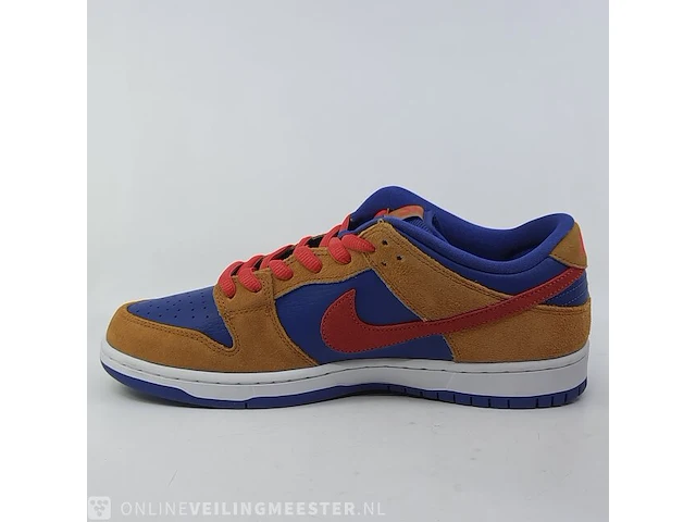 Paar sneakers, maat 44 1/2 nike, sb dunk low pro - bq6817-700 - afbeelding 6 van  10