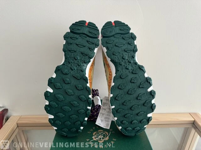 Paar sneakers maat 44 adidas originals x sean wotherspoon, superturf adventure - afbeelding 2 van  10