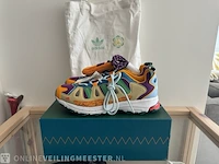 Paar sneakers maat 44 adidas originals x sean wotherspoon, superturf adventure - afbeelding 1 van  10