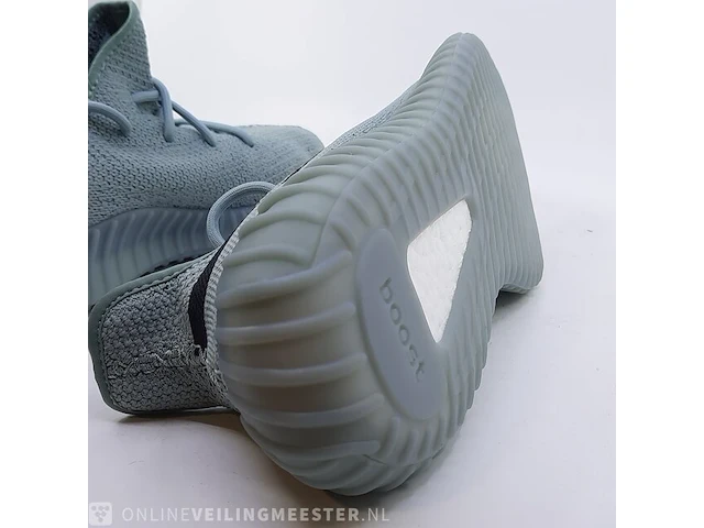 Paar sneakers, maat 44 adidas, yeezy boost 350 v2 hq2060 - afbeelding 10 van  10