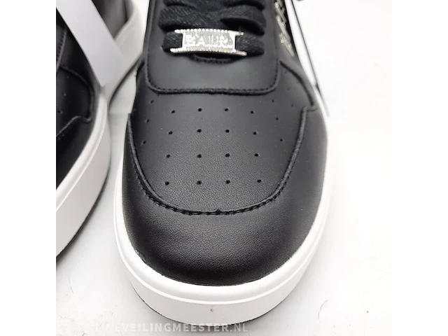 Paar sneakers, maat 44 balr. - afbeelding 3 van  8