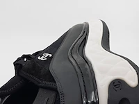 Paar sneakers, maat 44, chanel, lg35618 - afbeelding 2 van  11