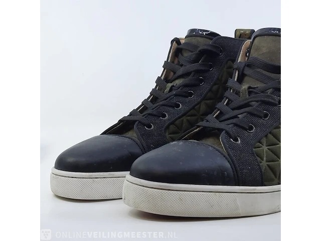Paar sneakers, maat 44 christian louboutin, high top sneaker - afbeelding 3 van  10