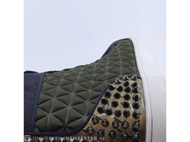 Paar sneakers, maat 44 christian louboutin, high top sneaker - afbeelding 10 van  10