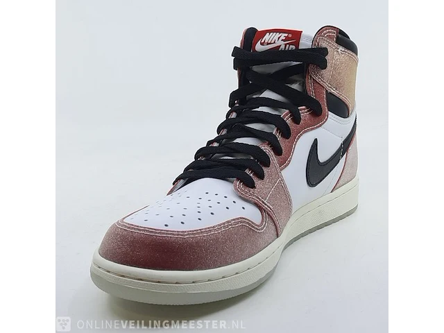 Paar sneakers, maat 44 nike, air jordan 1 retro high og sp da2728-100 - afbeelding 6 van  29
